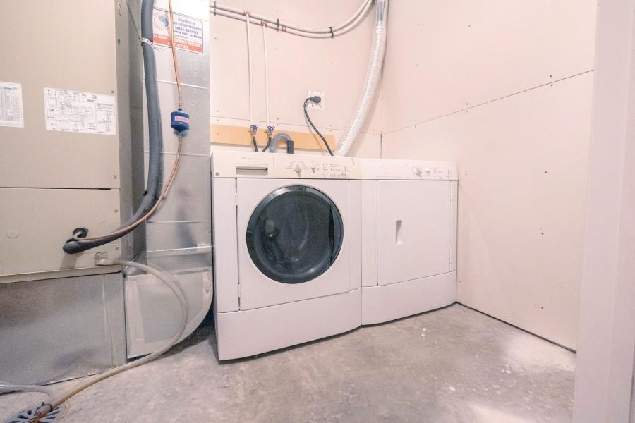 407-15 Bridgeland Dr S