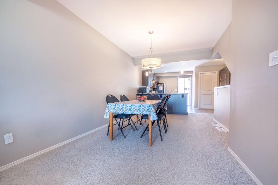 407-15 Bridgeland Dr S